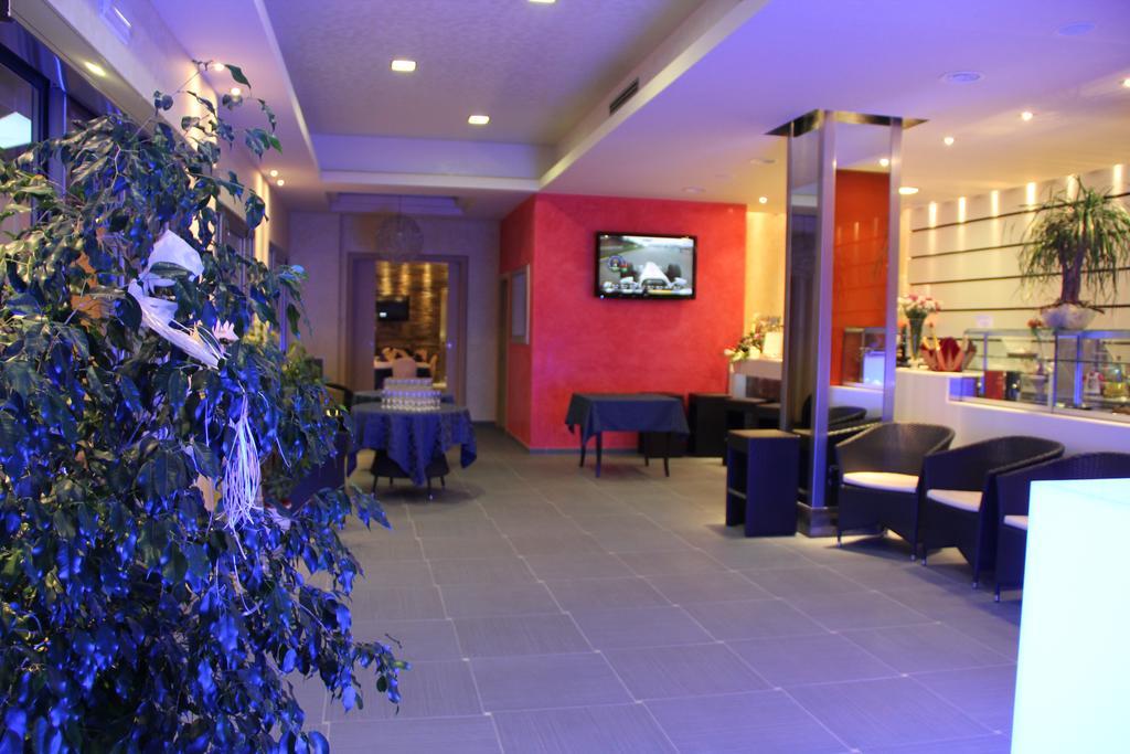 Hotel Risberg Gallipoli Ngoại thất bức ảnh