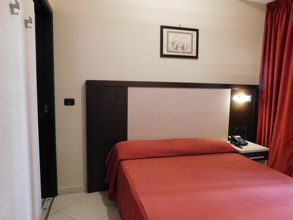 Hotel Risberg Gallipoli Ngoại thất bức ảnh