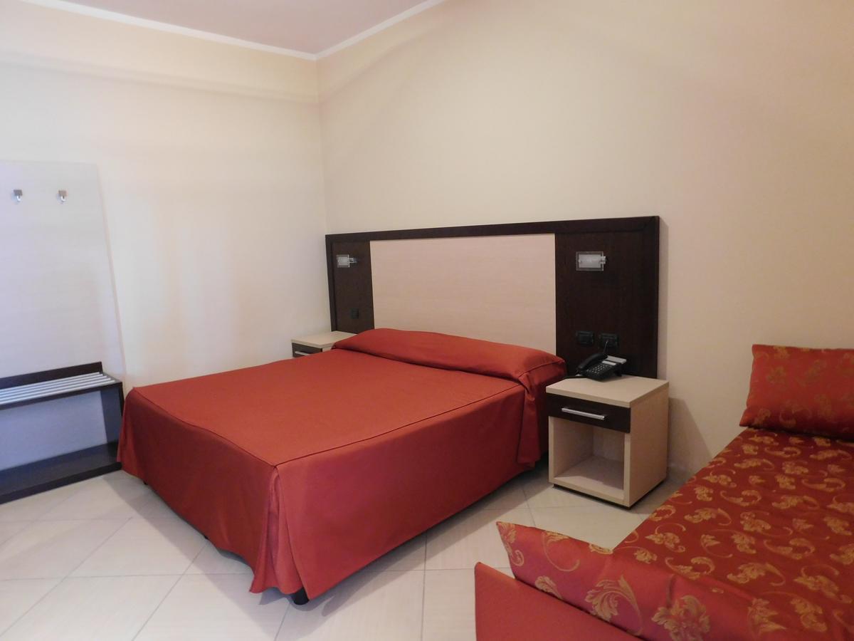 Hotel Risberg Gallipoli Ngoại thất bức ảnh